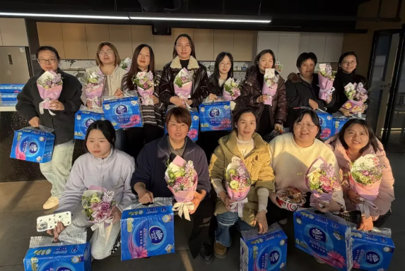 兴千田集团女神节&第一季度生日会7